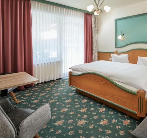 Hotel Bergglueck フィルツモース エクステリア 写真