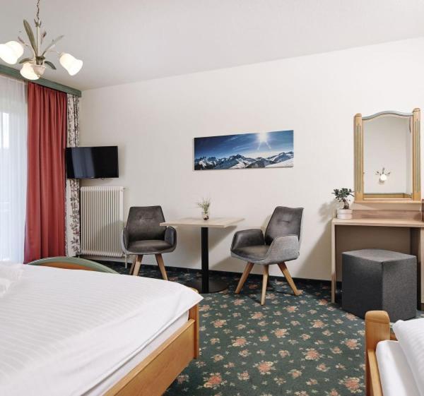 Hotel Bergglueck フィルツモース エクステリア 写真
